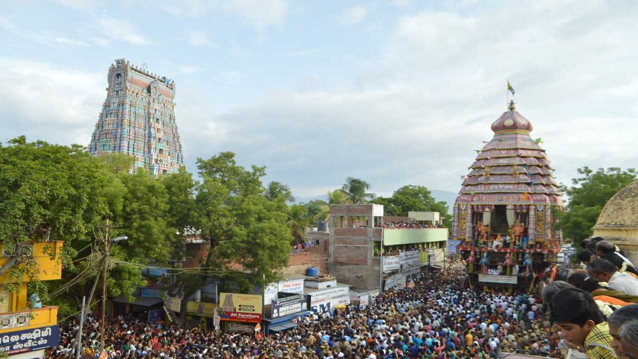 Aadi Pooram car festival held at Srivilliputhur temple | Chennai News -  Times of India