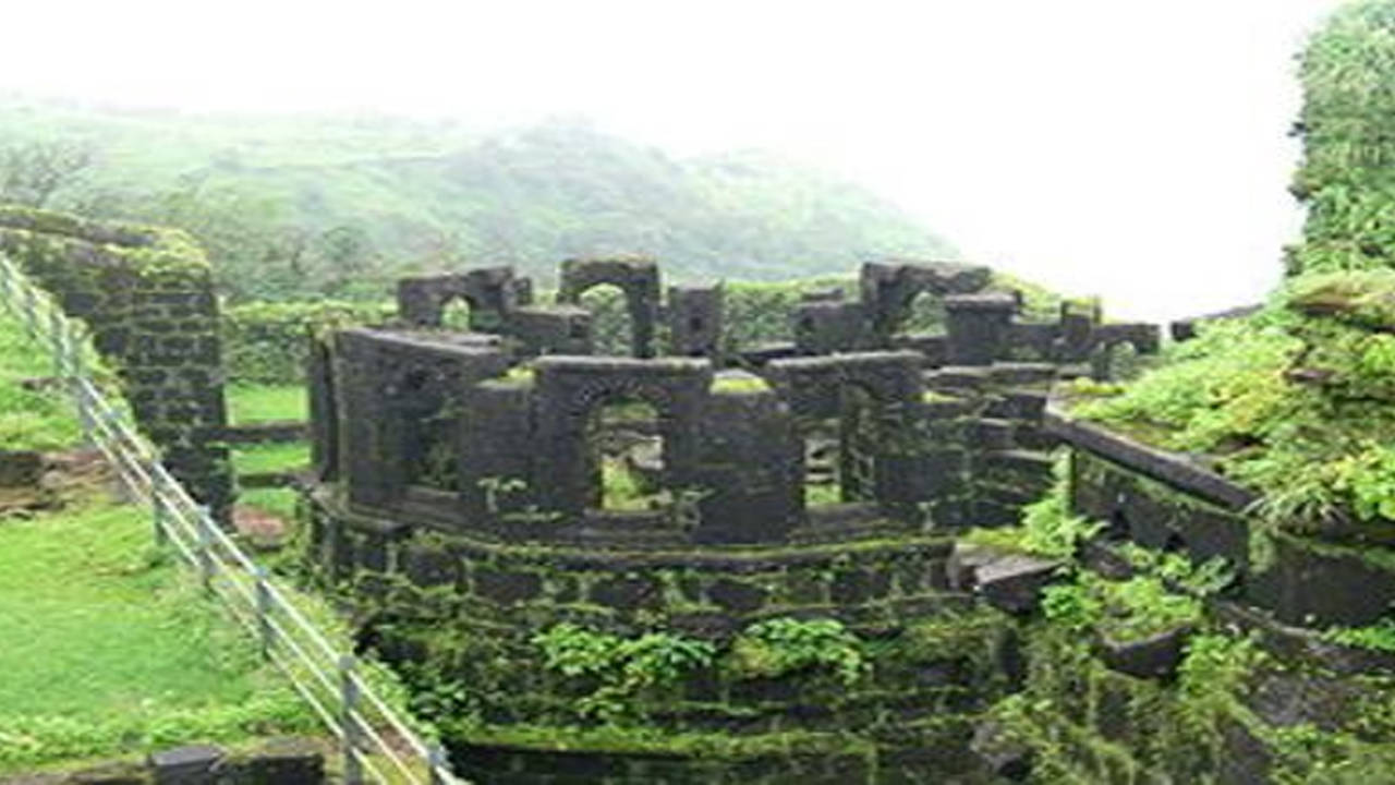 Maharashtra's forts suffer rain damage, parts of walls, structures ...