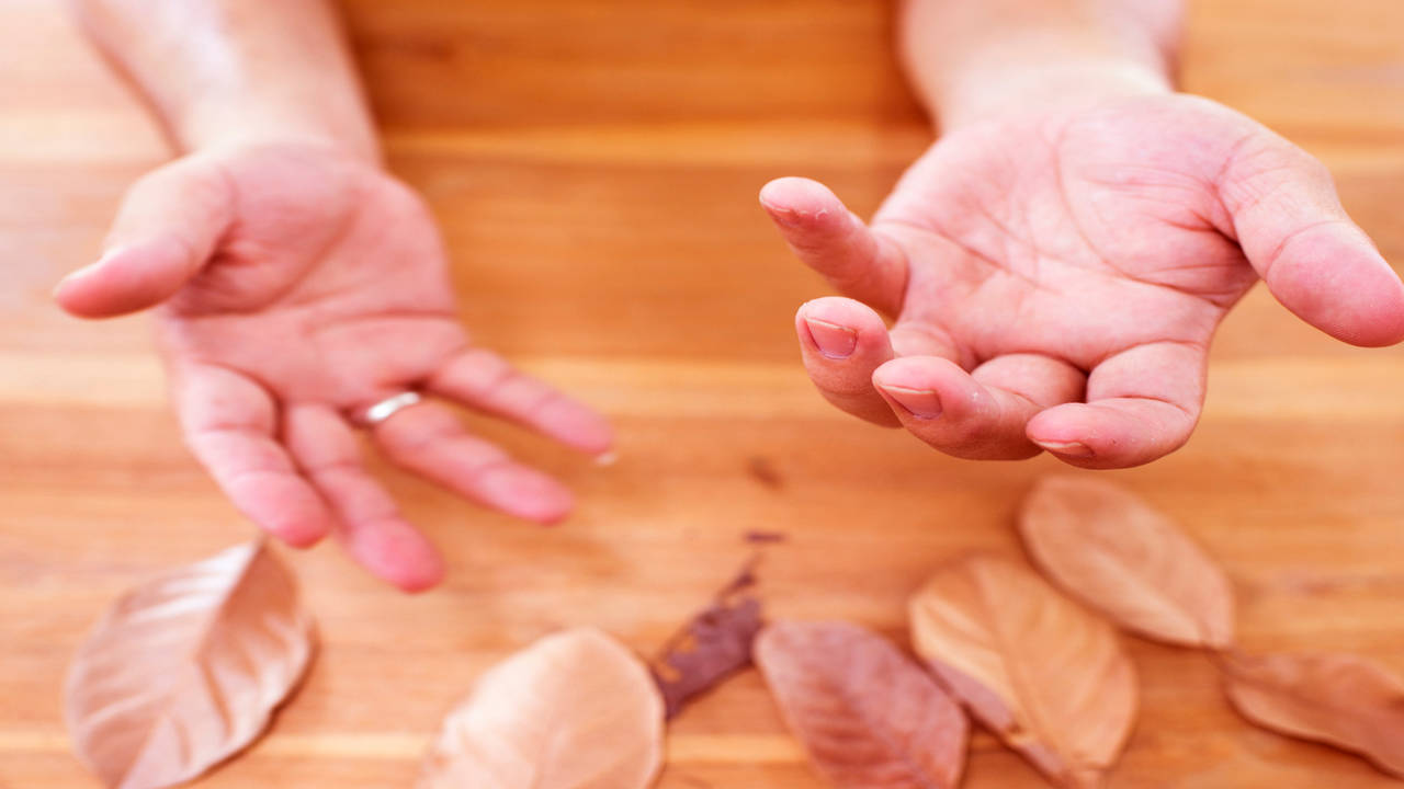 Why Do My Hands Shake Between Meals?