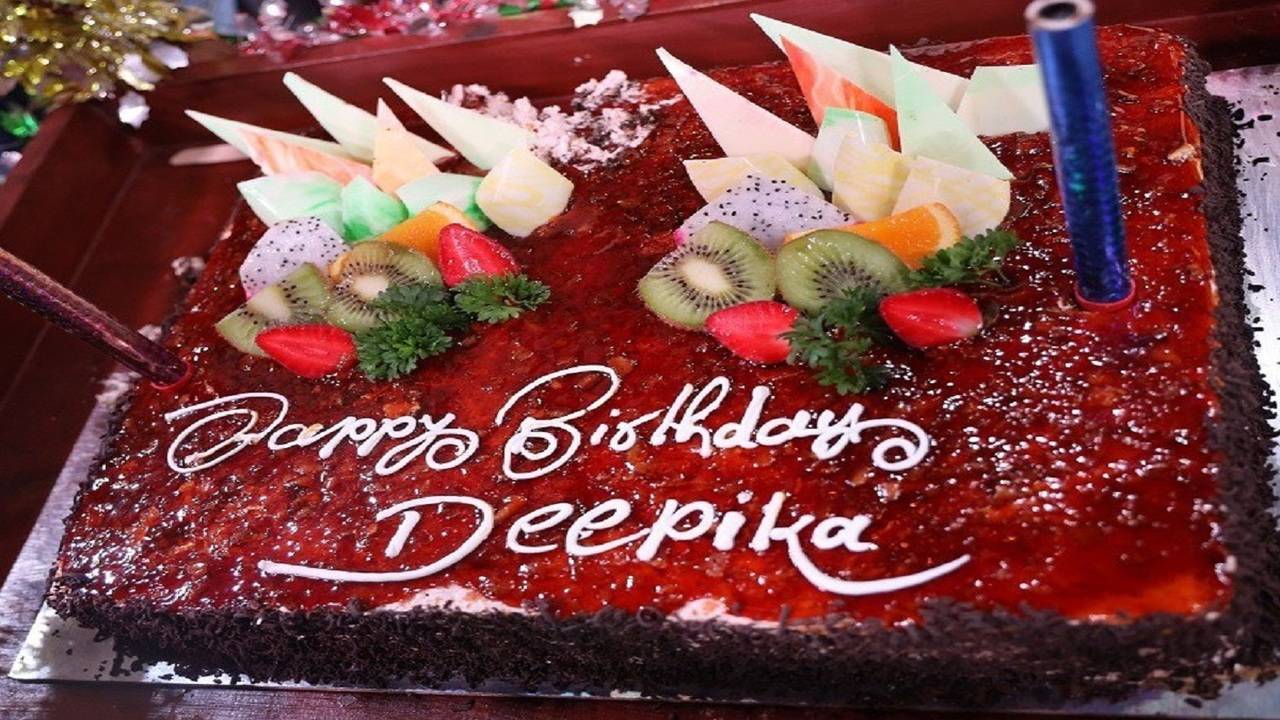 100+ HD Happy Birthday Meghana Cake Images And Shayari