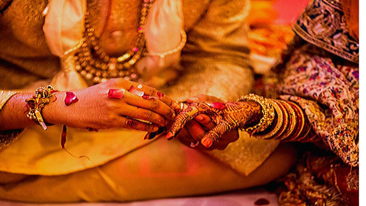 5 ways to spot a fake person or profile on matrimonial websites | The Times of India