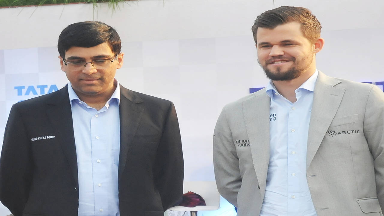 Tata Steel Chess: Magnus Carlsen beats Viswanathan Anand to take sole lead