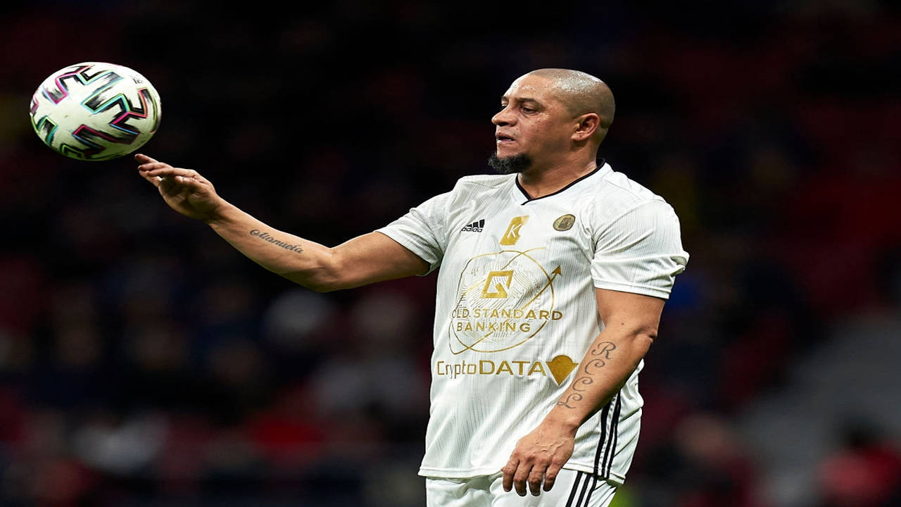 Was close to signing for Chelsea, reveals Roberto Carlos