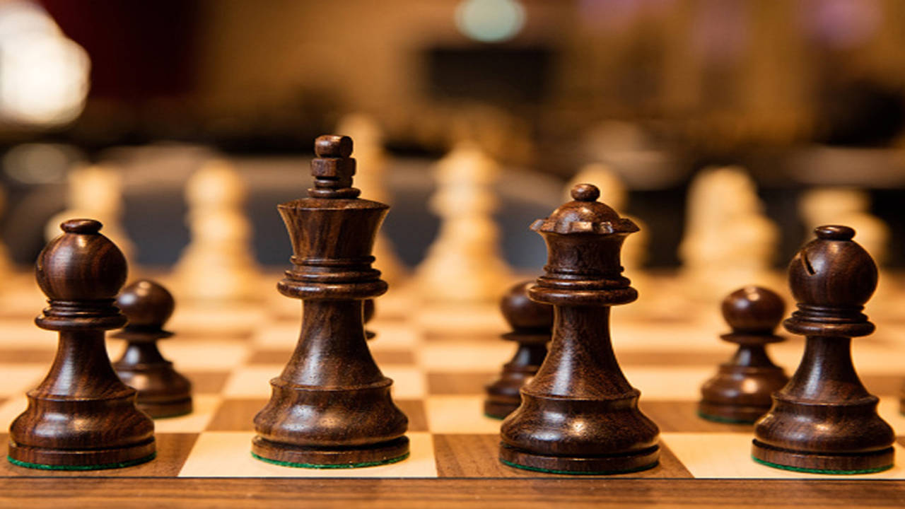 chess  Chess Candidates comes to a halt - Telegraph India