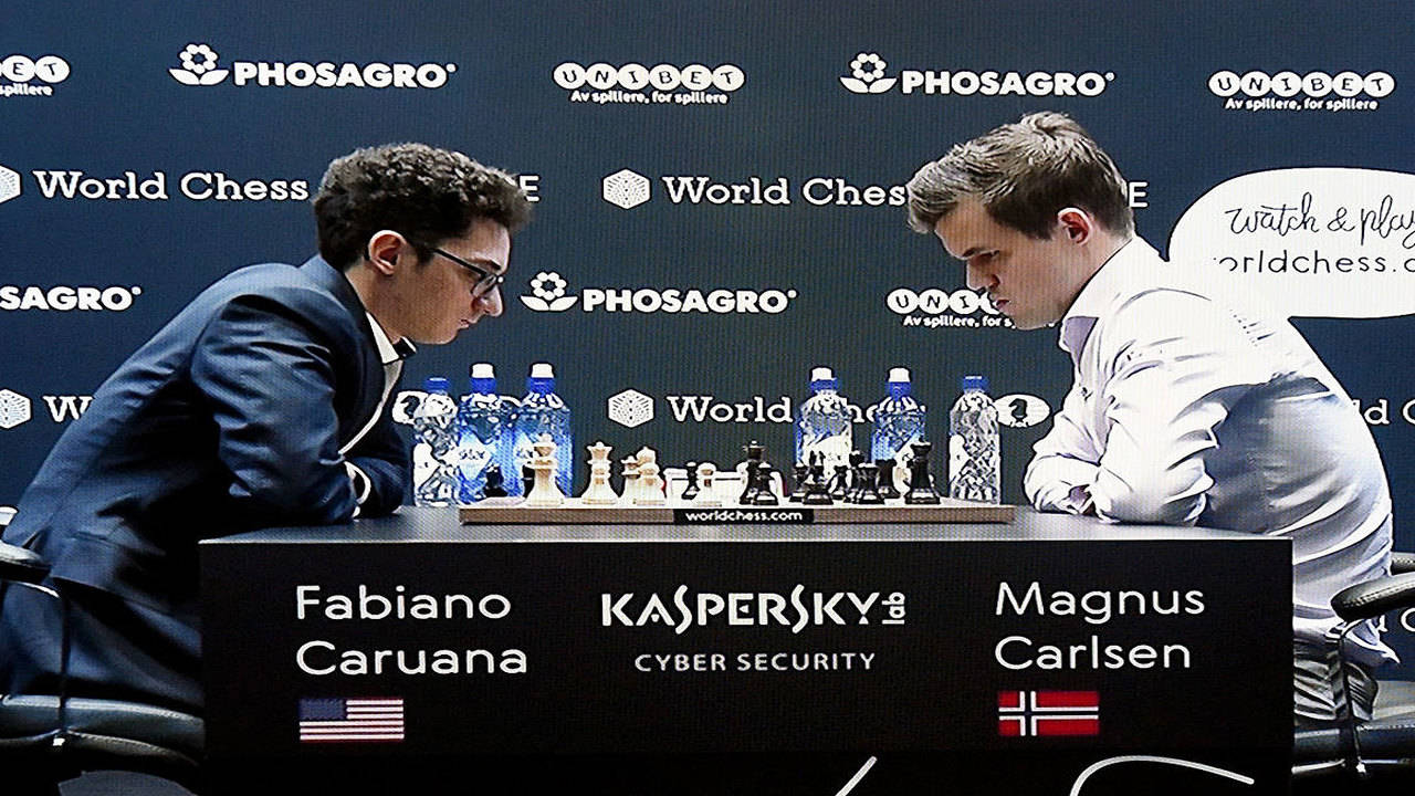 Carlsen Takes A Tuesday Warming Up For World Cup 