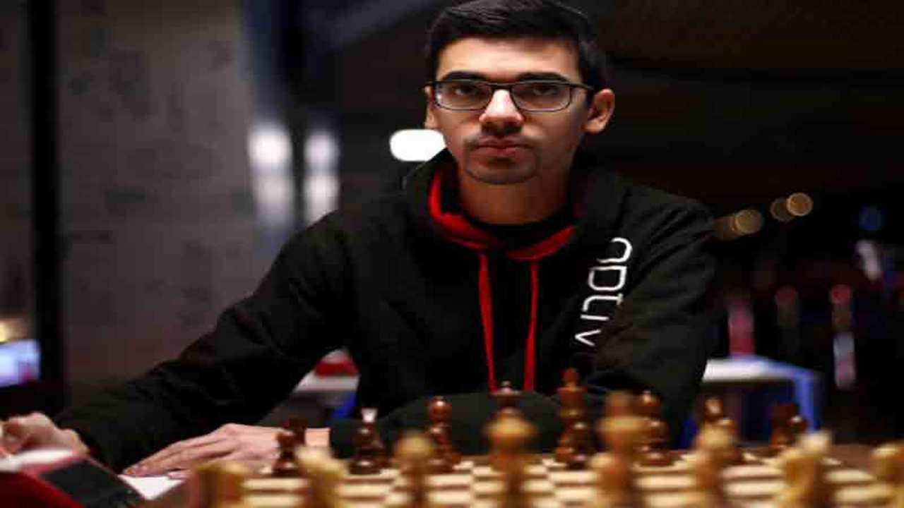 Chessable Masters: Ding Liren and Anish Giri take the lead