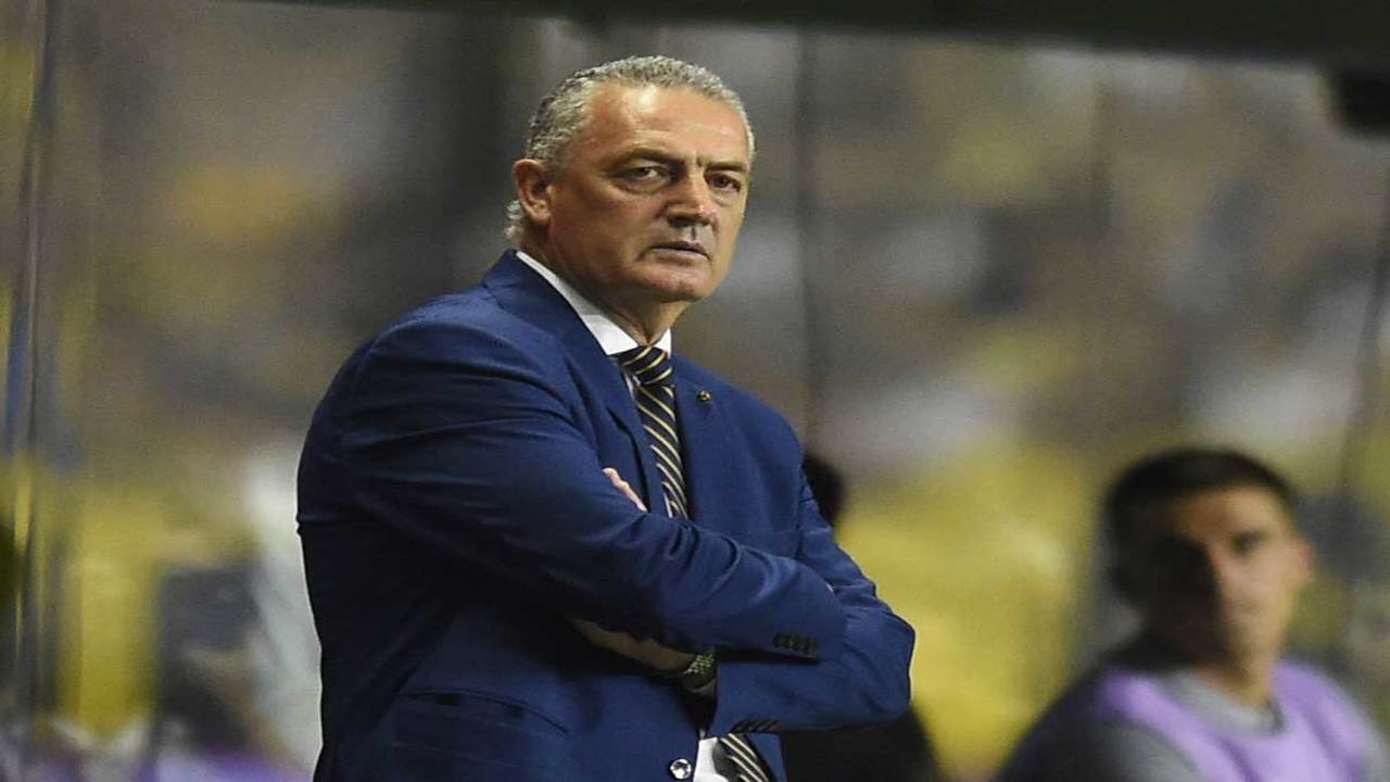 Ecuador appoint Argentine coach Gustavo Alfaro to replace Jordi Cruyff |  Football News - Times of India