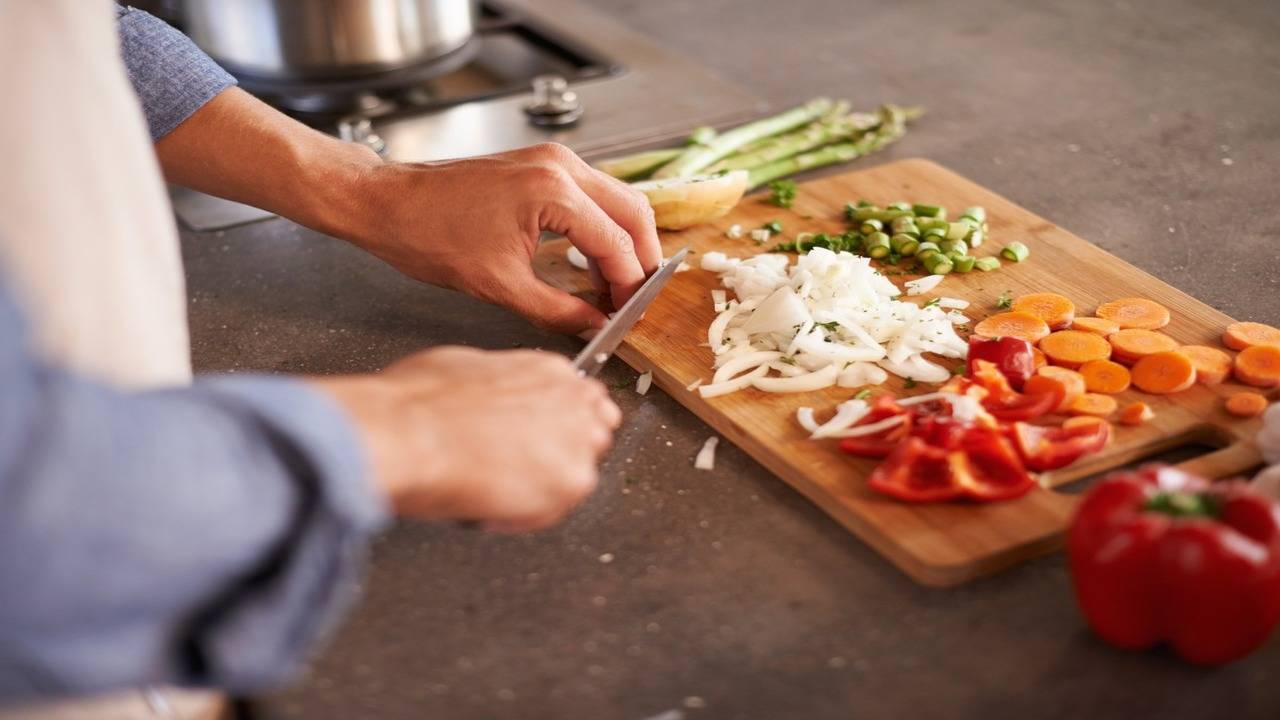 Tired Of Chopping Veggies? 8 Easy Tips To Cut Vegetables Faster - NDTV Food