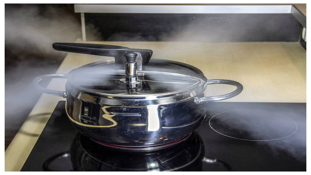 Tips to use Pressure Cooker: This is the right way to use your