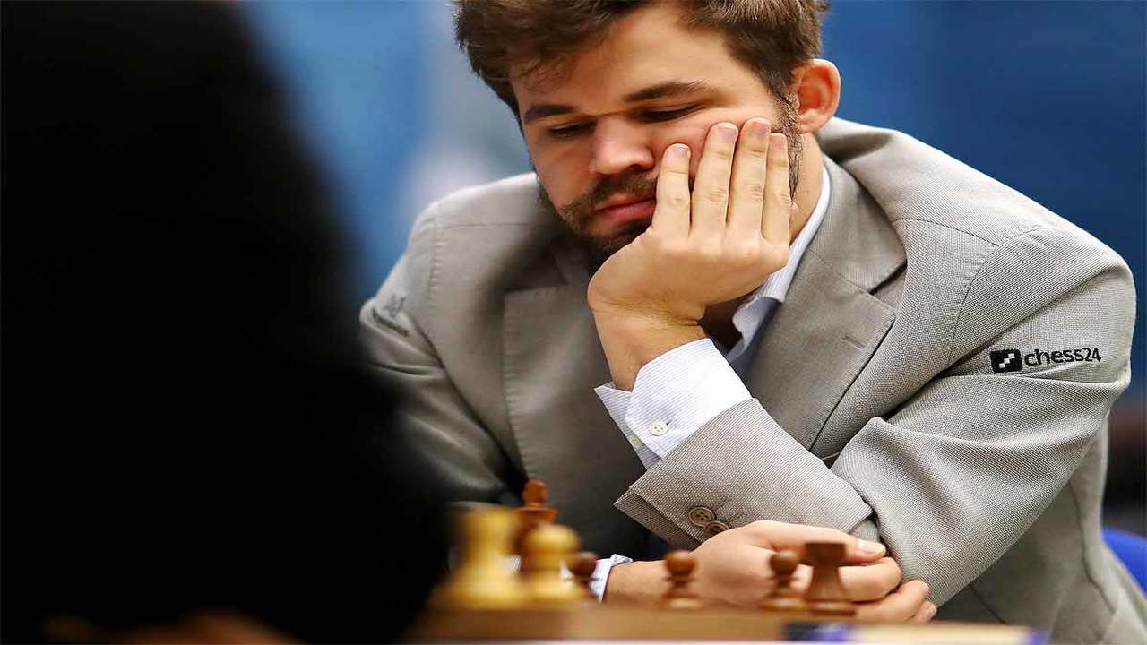 Daniil Dubov Shocks Magnus Carlsen!