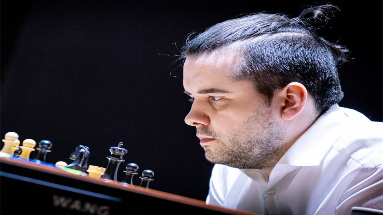 Russia 🇷🇺 on X: 🇷🇺 Russia's Chess Grandmaster Ian #Nepomniachtchi wins  Chess Candidates Tournament (held in Yekaterinburg) with a round to spare.  Congrats, @lachesisq! ♟ The 30-year-old contender will face @MagnusCarlsen  in