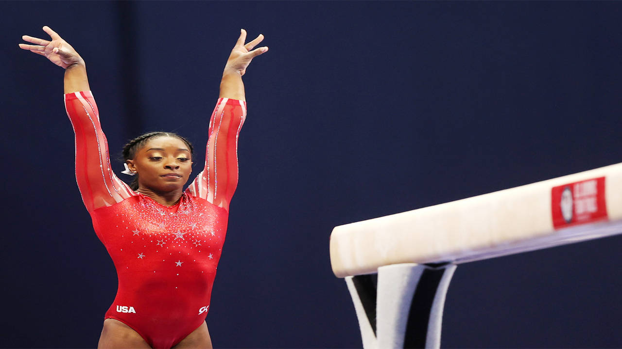 Simone Biles leads a dominant US performance at the world