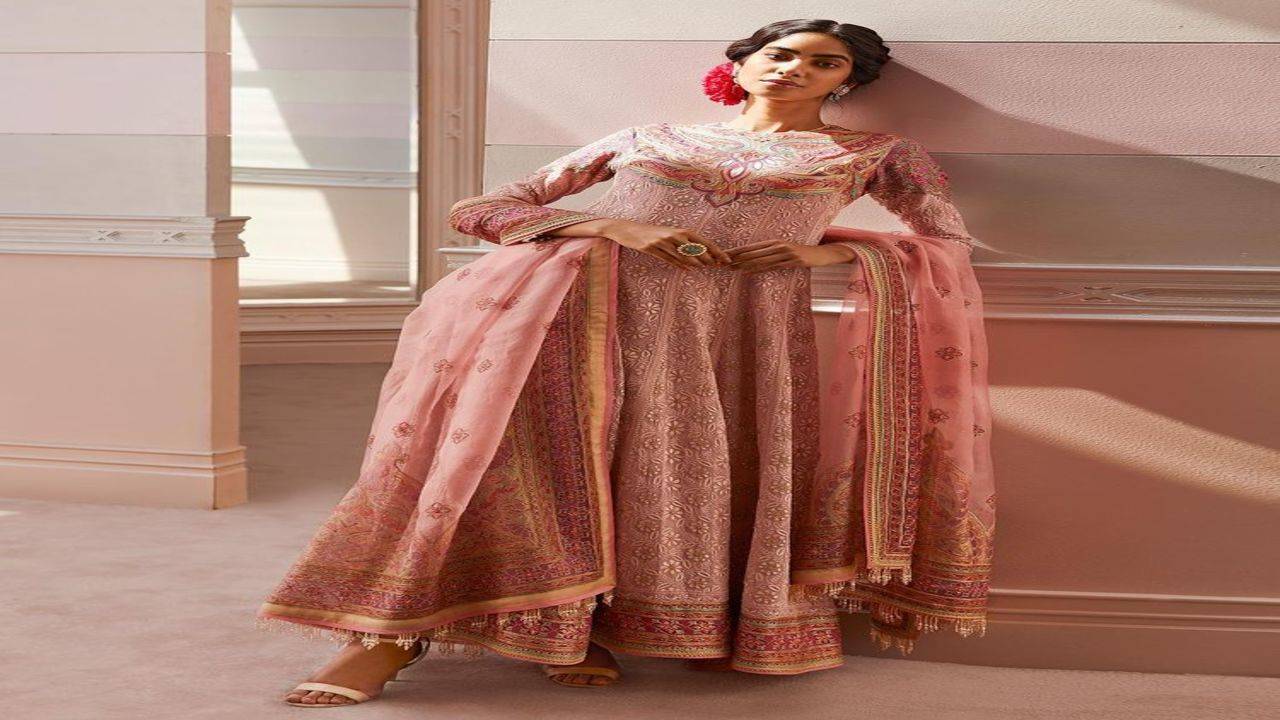 Baby Pink Cotton Blazer Set Design by Megha Kapoor Label Men at
