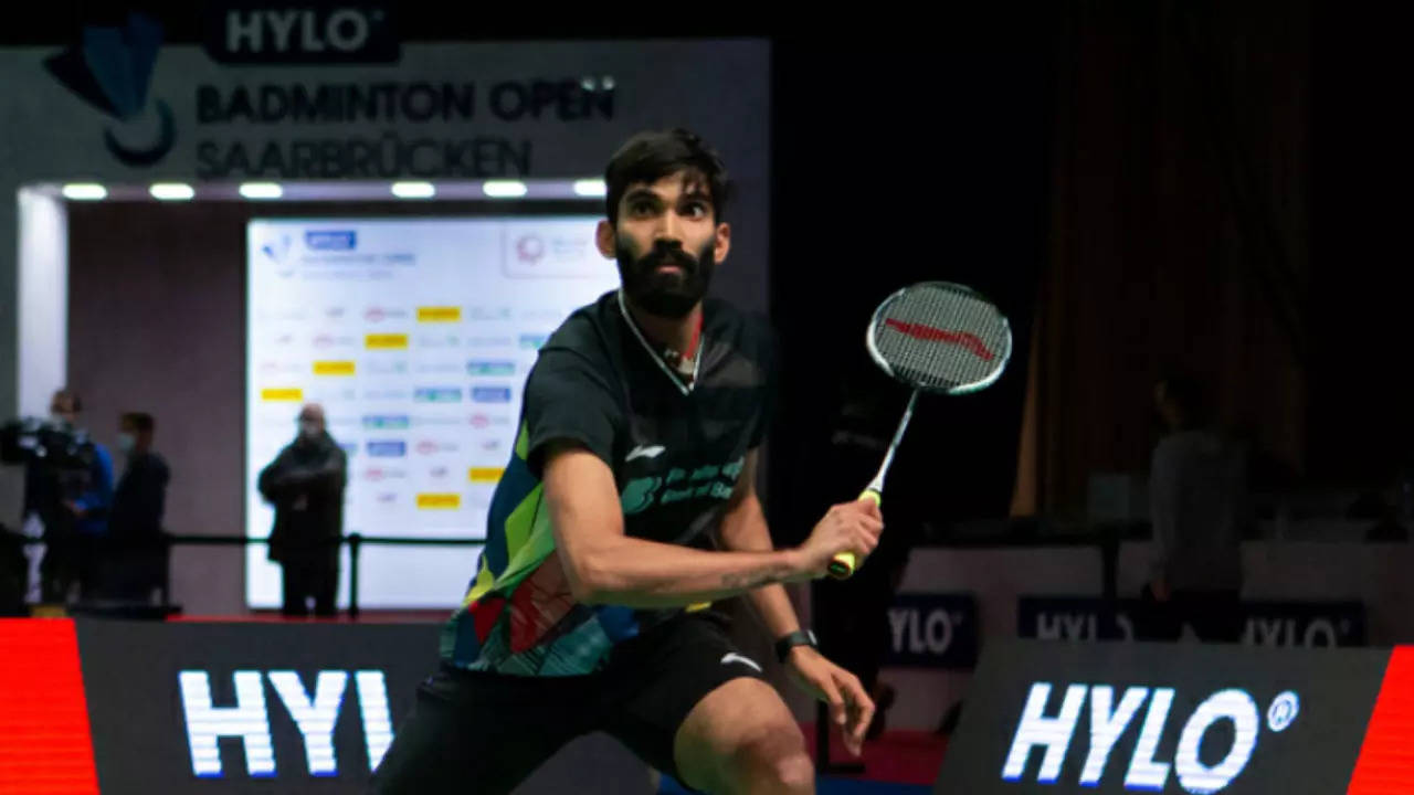 Kidambi Srikanth enters quarterfinal of Hylo Open, Sikki-Ashwini ousted Badminton News