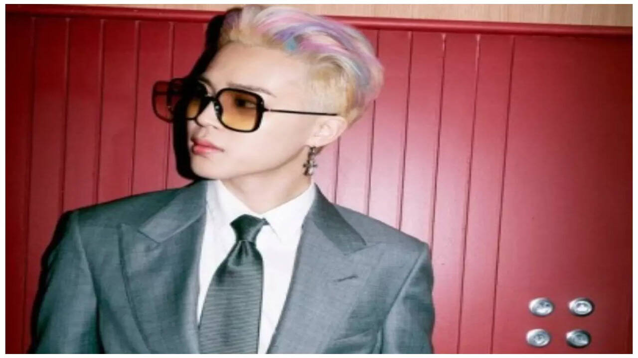 Jimin pens a note to 'worried' BTS ARMY after surgery and COVID positive  diagnosis; says 'I will return quickly after recovery' | K-pop Movie News -  Times of India