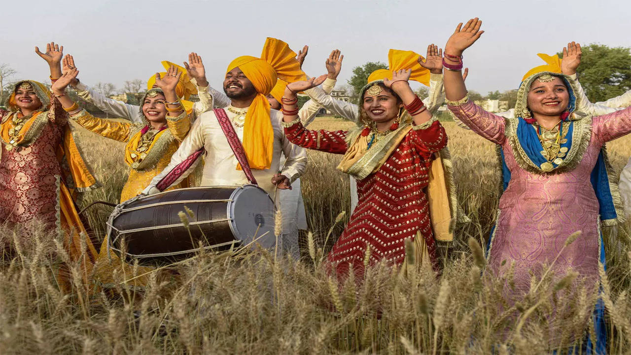 Baisakhi 2022: Date, history, importance of Baisakhi festival - Times of  India