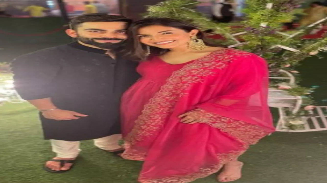 WATCH: Virat Kohli and Anushka Sharma Look Radiant at Their Engagement -  Masala
