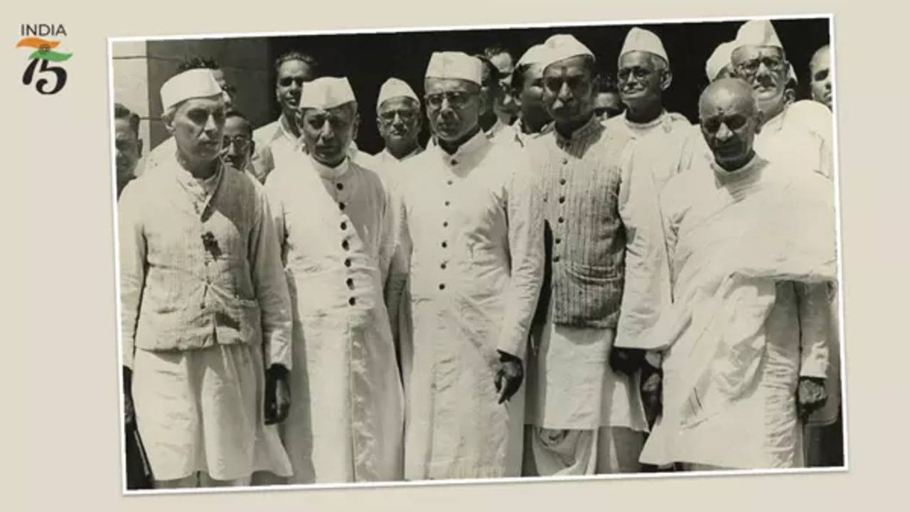 Here are 12 rare pictures of India's first PM Jawaharlal Nehru