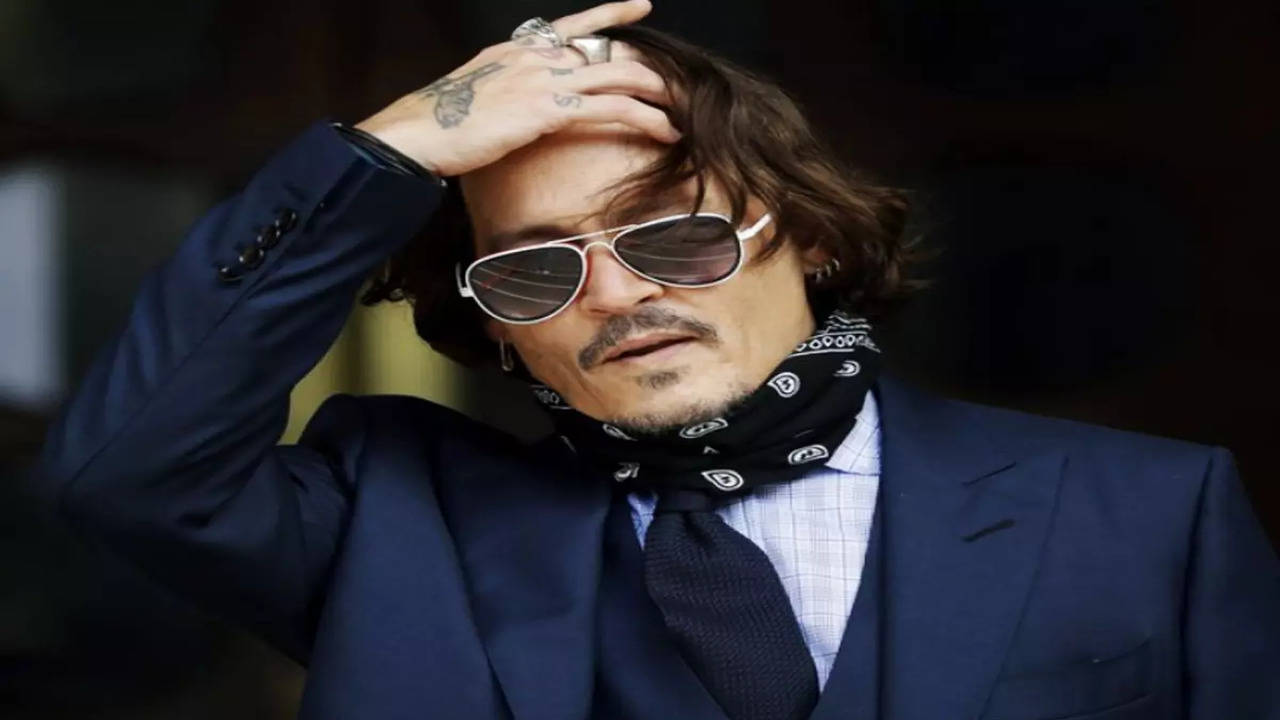 Johnny Depp warns fans of 'fake' social media accounts pretending to be him