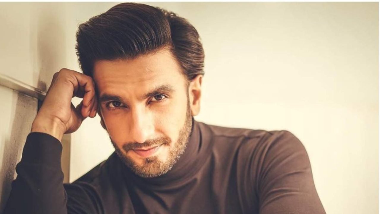 Nude photoshoot, sexist ad, AIB roast: FIVE times Ranveer Singh courted  controversy