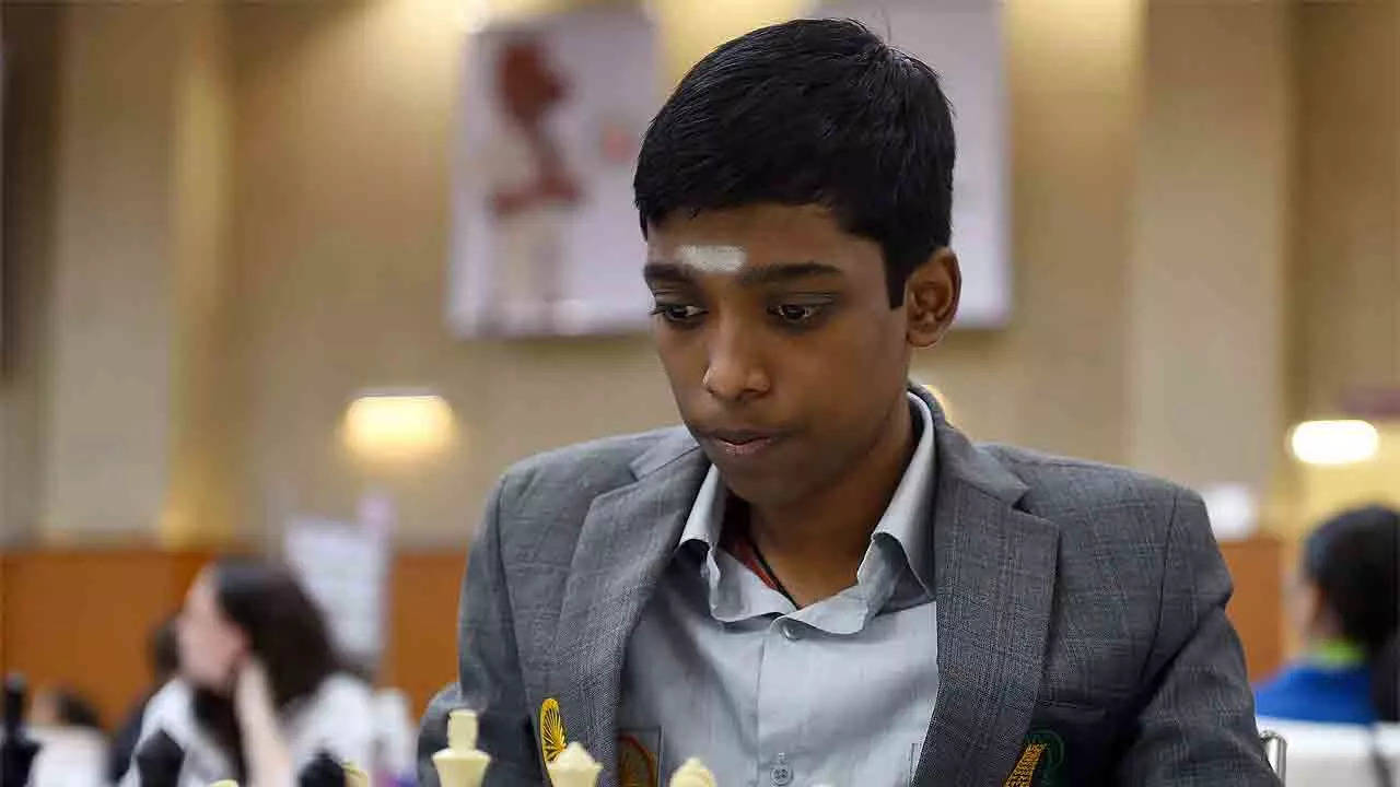 FTX Crypto Cup: Young Indian Grandmaster R Praggnanandhaa beats Anish Giri  - Sentinelassam