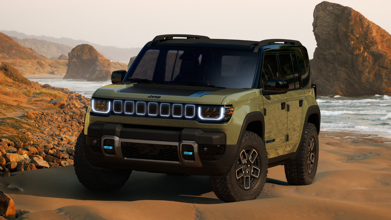 World EV Day 2022: Jeep unveils Avenger, Recon, and Wagoneer S electric  SUVs - Times of India