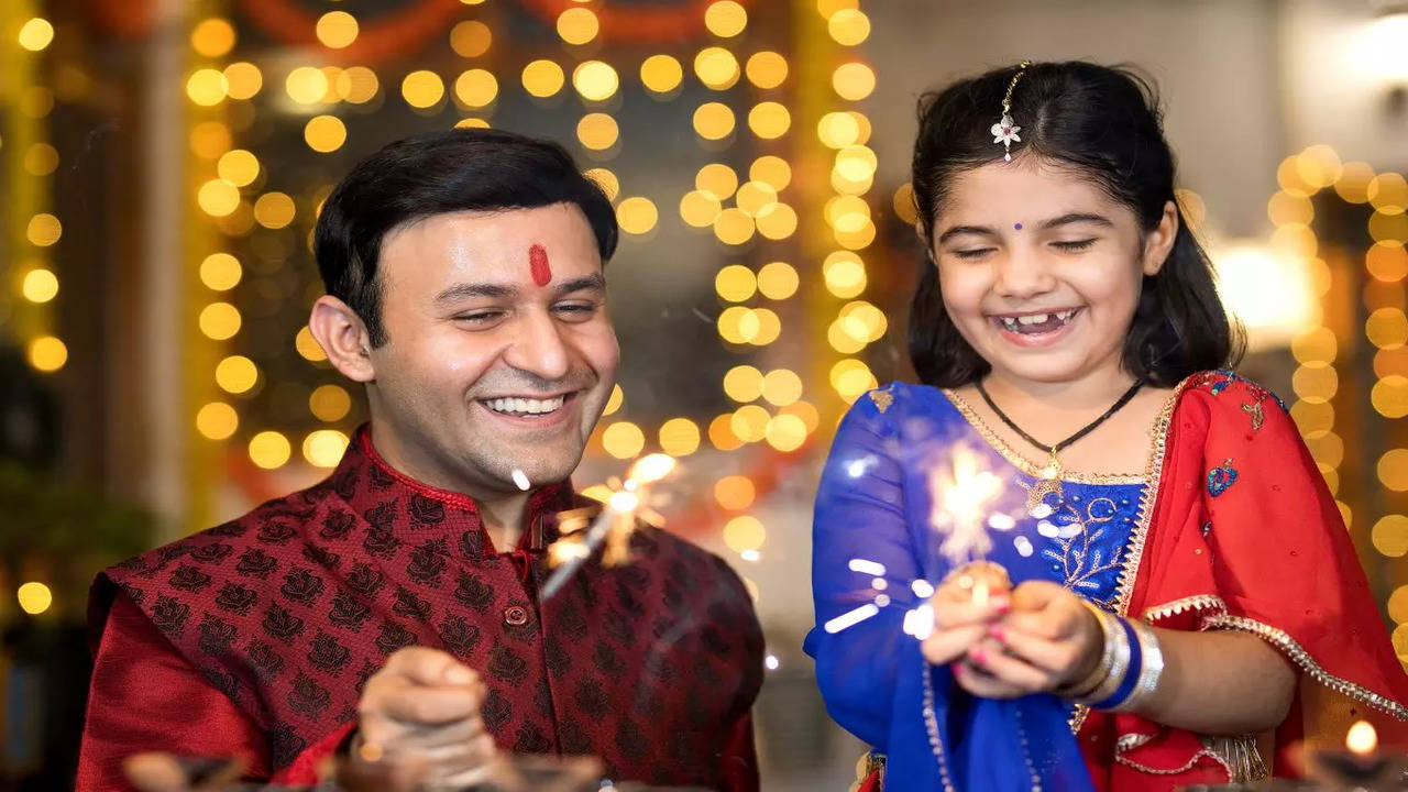 Parenting tips to ensure your kid remains safe and healthy this Diwali