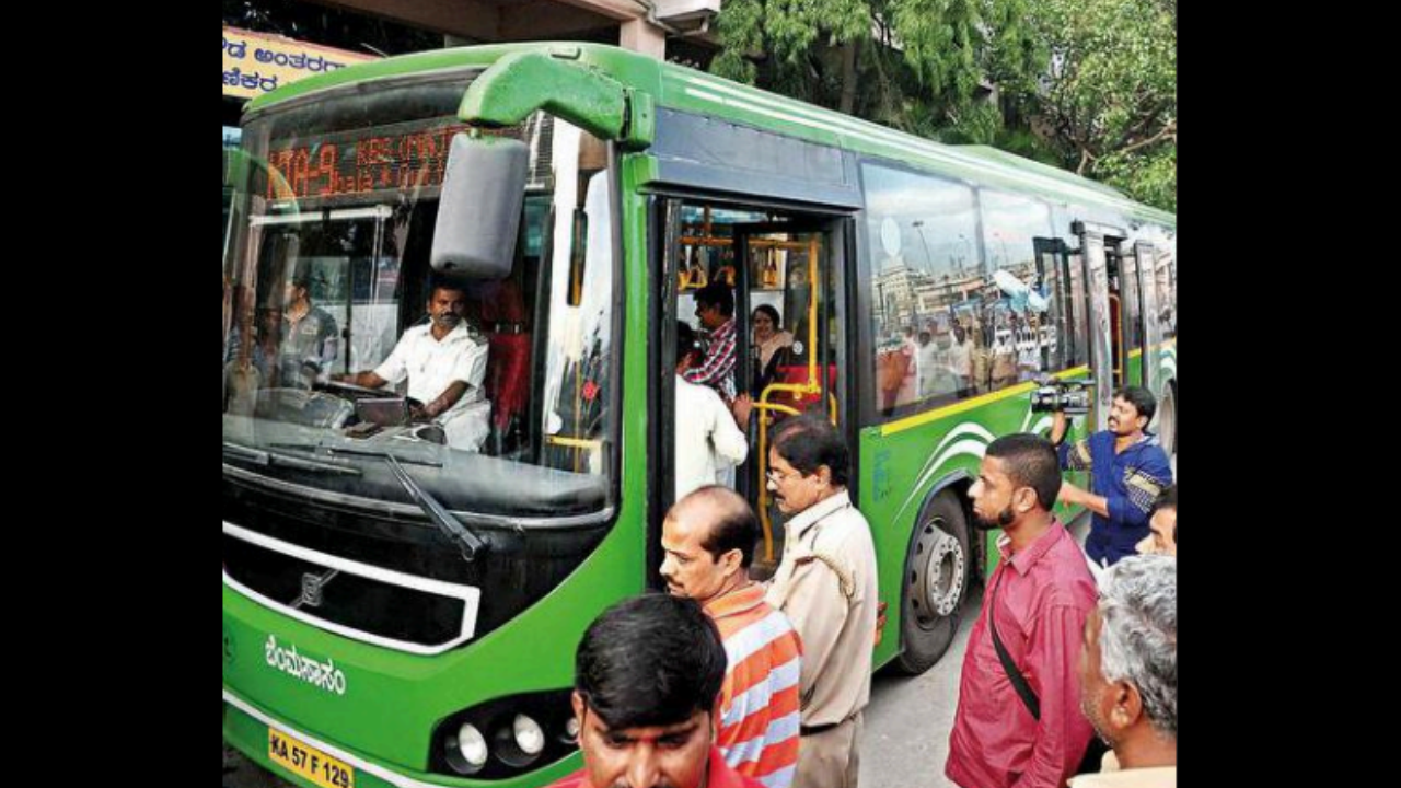 Bengaluru: Real-time tracking to SOS, BMTC's Nimmbus app to be launched in  December | Bengaluru News - Times of India