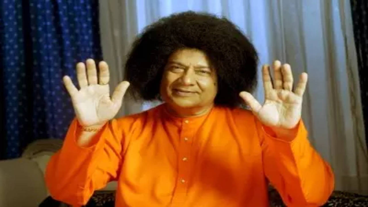 Satya Sai Baba' actor and singer Anup Jalota is among 128 named ...