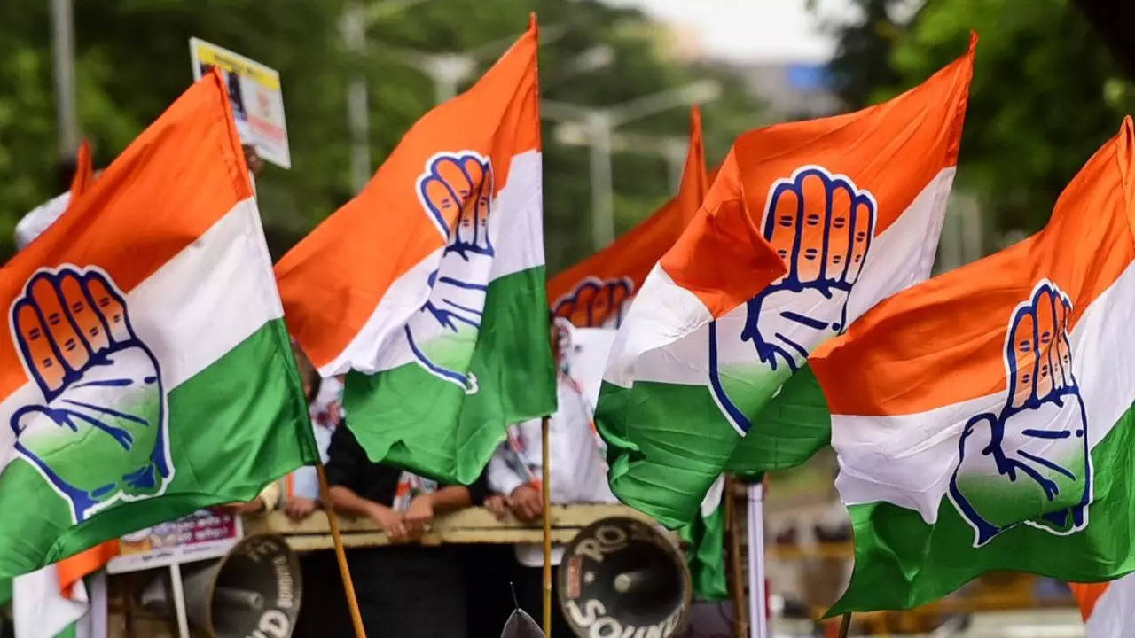 Gujarat jolt, Himachal boost leaves Congress with bittersweet taste;  sterner tests await party on road to 2024 | India News - Times of India