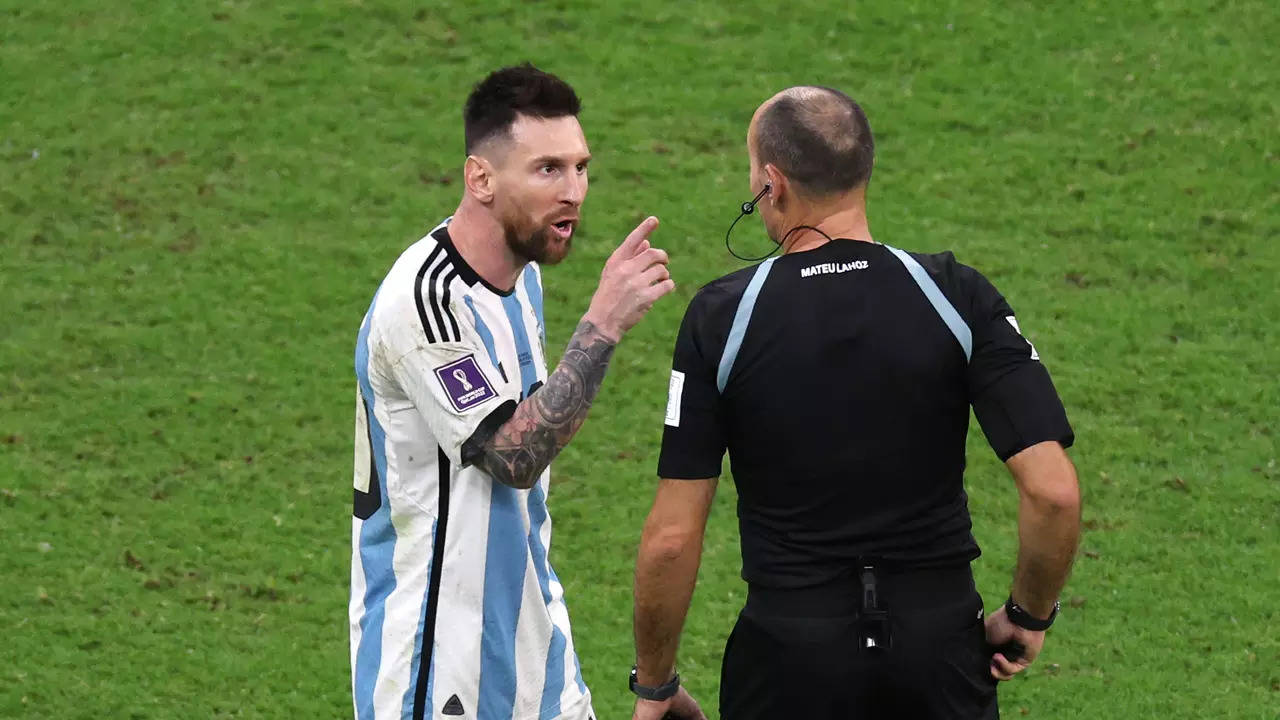 FIFA World Cup 2022: Lionel Messi slams referee after Argentina beat  Netherlands in quarterfinal