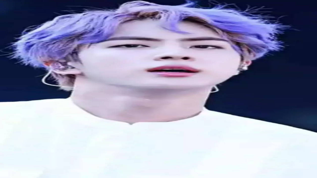 BTS Jin Debuts Purple Hair At Wembley Stadium  Fans Love It  Hollywood  Life