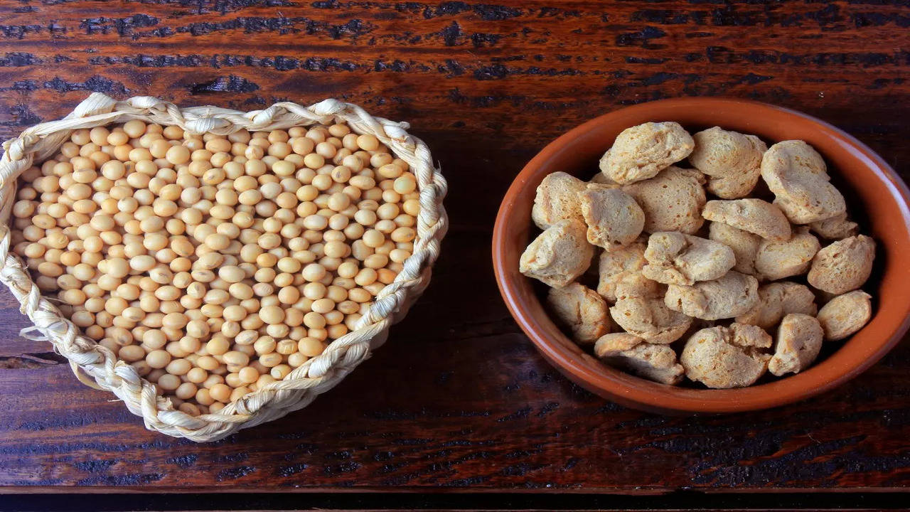 Know your food: Are soya chunks safe to use? | The Times of India