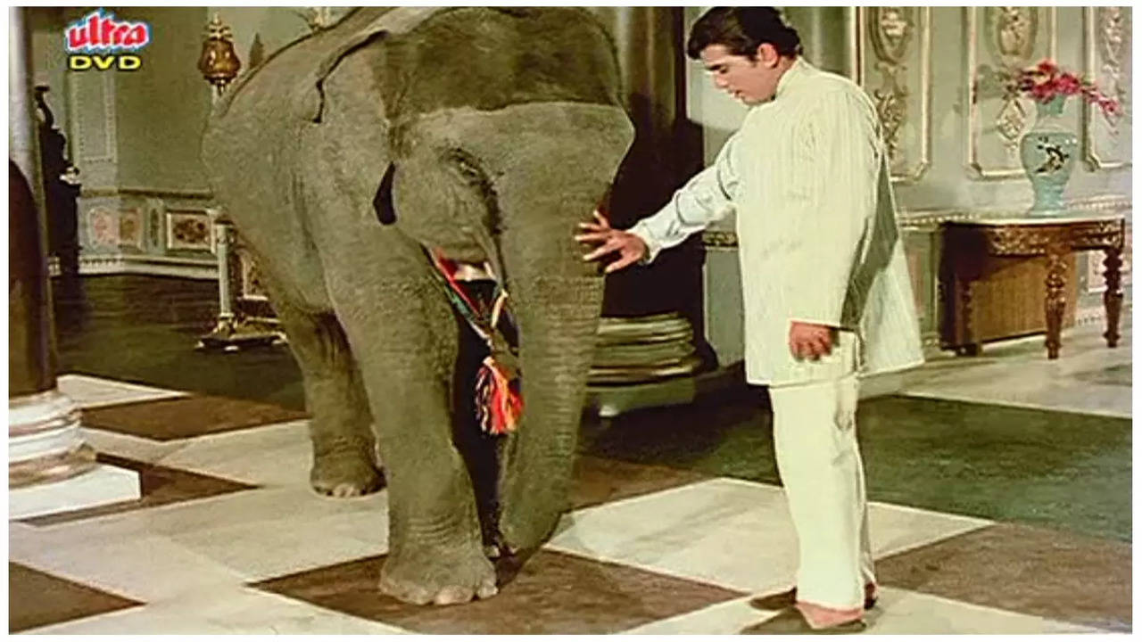 Haathi mere saathi rajesh khanna film sale