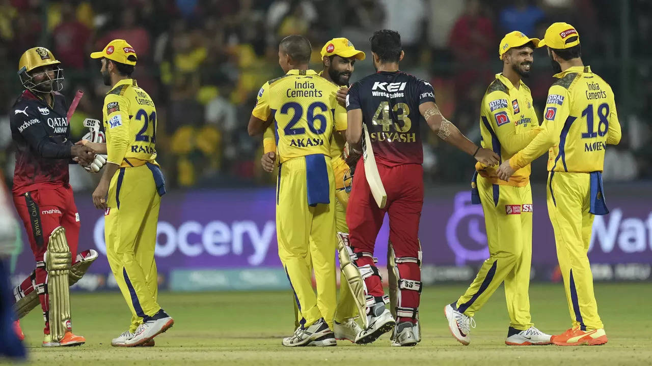 IPL 2021 CSK vs RCB: CSK gets back to the top position in the points table.  Will RCB bounce back? - Tamil News 