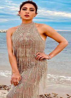 Sara Ali Khan's taste in fashion for Vanity Fair and the Red Sea Film Festival is OOTD