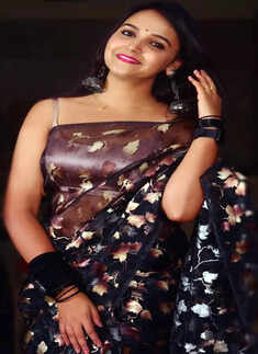 Teasing the cyberspace​