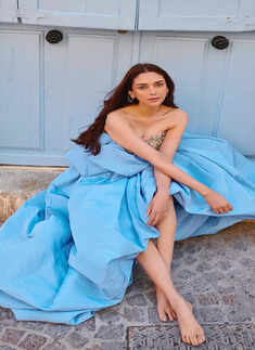 ​Cannes 2023: Aditi Rao Hydari exudes princess vibes in a blue gown