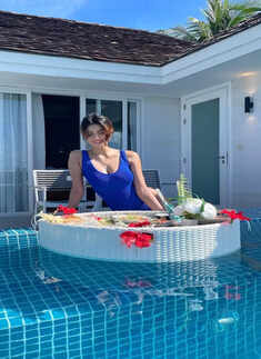 Palak Tiwari raises temperatures in blue monokini during her dreamy Maldives vacation