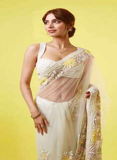 Khushi Kapoor&rsquo;s stylish hairdos that will inspire your next look