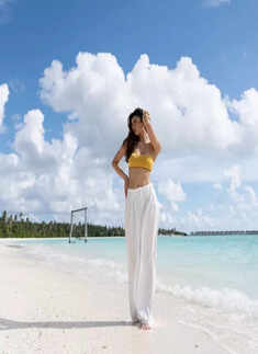 Palak Tiwari's summer wardrobe will set your holiday mood right, see pictures