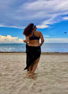 Taapsee Pannu drops stunning pictures from her month-long holiday in the US