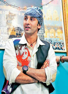 'Rockstar' team visits Hazrat Nizamuddin
