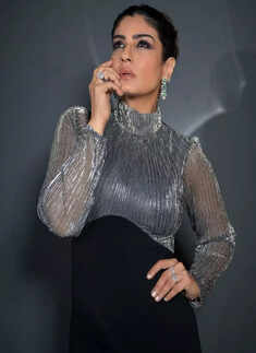 New bewitching pictures of Raveena Tandon prove that age is just a number!