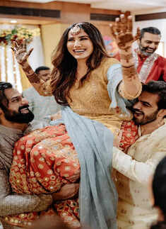 Newlywed Sonnalli Seygall gives us a sneak peek into her mehendi ceremony