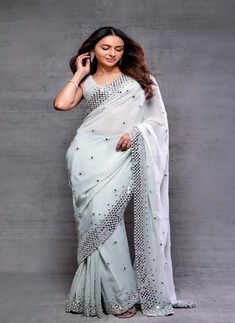 Saree girl forever 