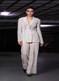 Hansika Motwani gives us boss lady vibes in stylish workwear