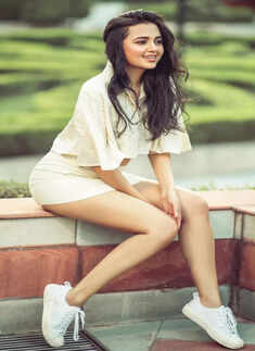 Tejasswi Prakash's steal-worthy date night outfits