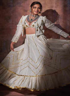 Surbhi Chandna commands attention in her ethnic avatar