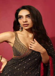 Sobhita Dhulipala casts a spell of ethereal elegance in black embellished saree